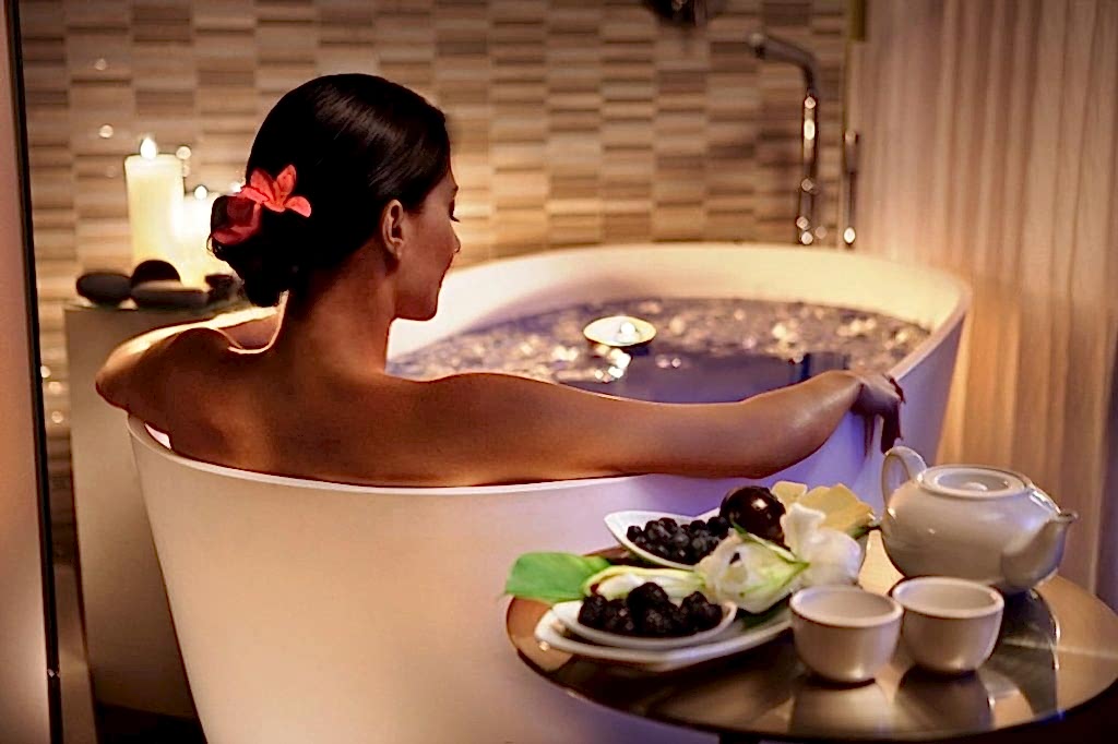 Ванная комната в восточном стиле Ванная комната в восточном стиле