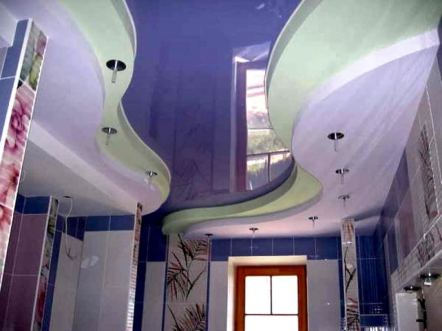 потолок в ванной 